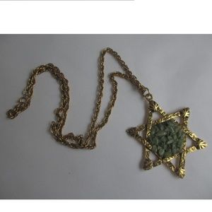 VINTAGE NECKLACES CHAIN GOLD FAKE JADE STAR DAVID